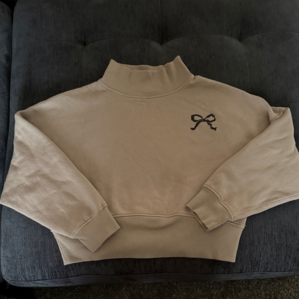 Wild Fable Tan Sweatshirt with Black Bow